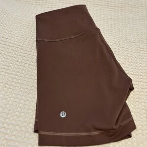 Lululemon biker shorts 6 inch size 8